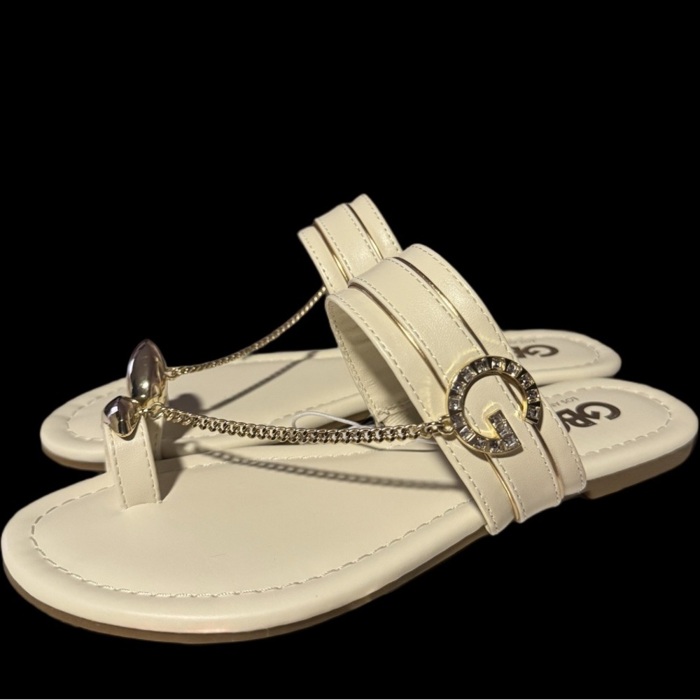 Cream Sandals with Gold Chain Accent